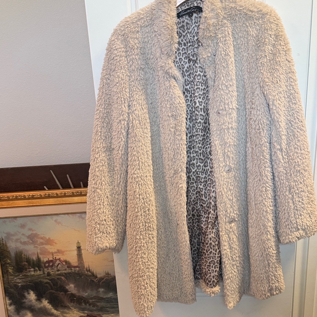 Kenneth Cole Cream Teddy Jacket